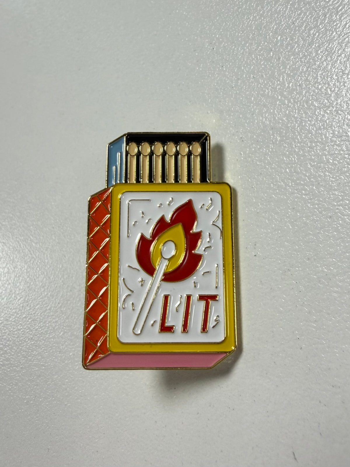Lit Pin