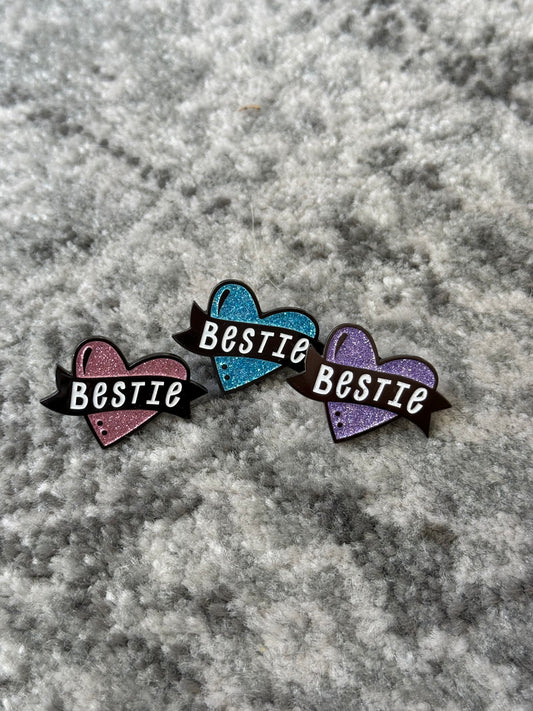 Bestie Pin